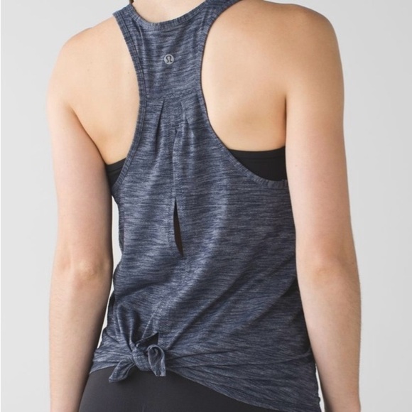 Lululemon Athletica Gray ‘Salute The Sun’ Tank - Picture 10 of 10